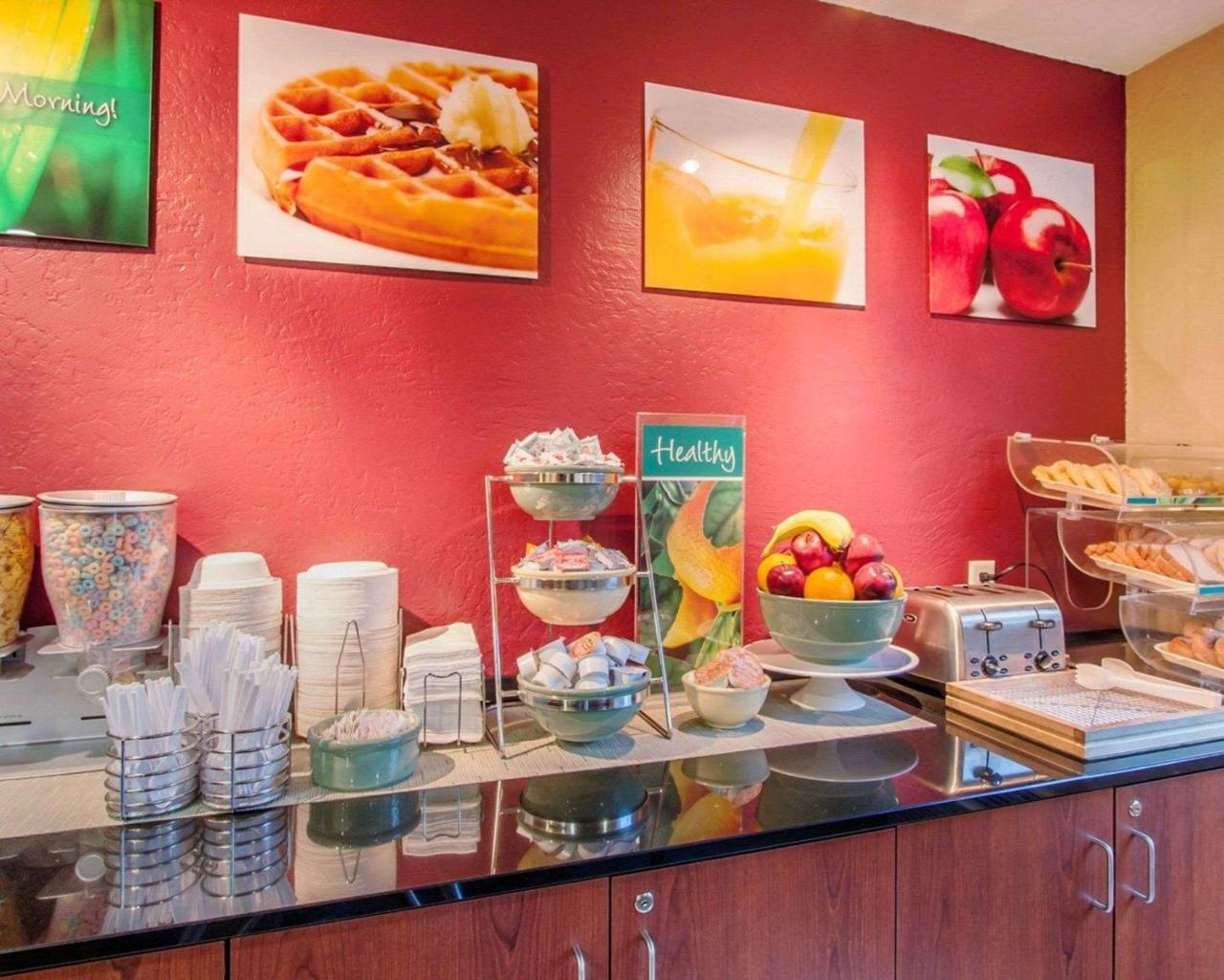 Quality Inn & Suites Springfield Zewnętrze zdjęcie