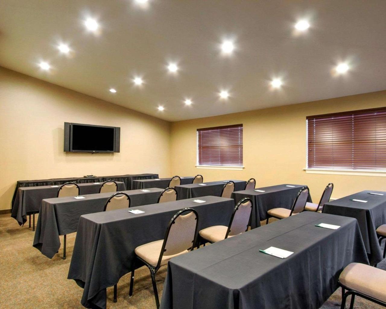 Quality Inn & Suites Springfield Zewnętrze zdjęcie