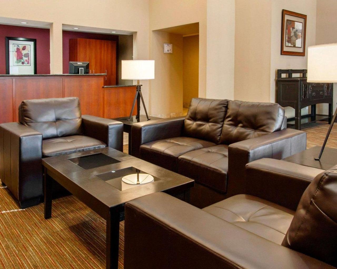 Quality Inn & Suites Springfield Zewnętrze zdjęcie