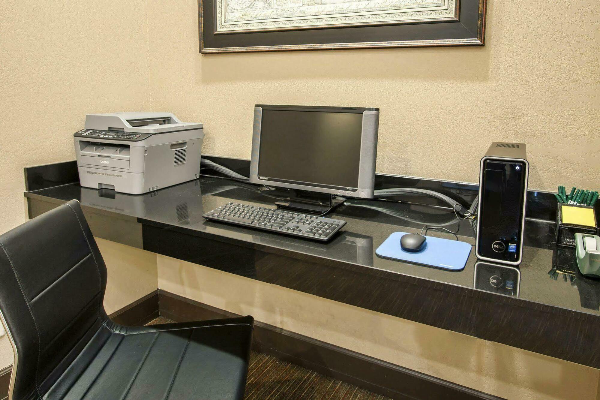 Quality Inn & Suites Springfield Zewnętrze zdjęcie