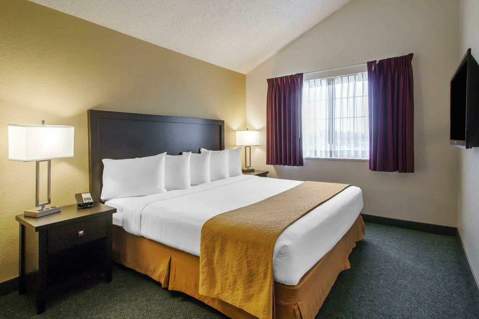 Quality Inn & Suites Springfield Zewnętrze zdjęcie
