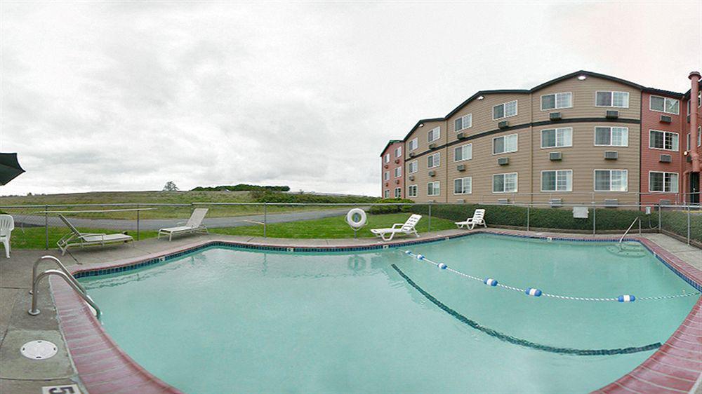 Quality Inn & Suites Springfield Zewnętrze zdjęcie